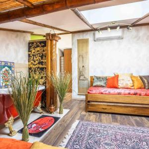Golden pagoda -new luxurious residence