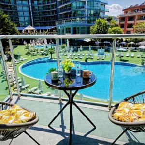 Sunny Cozy Apartment Primorsko