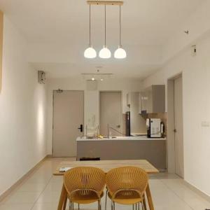 Family Suite 2B2B By CNN