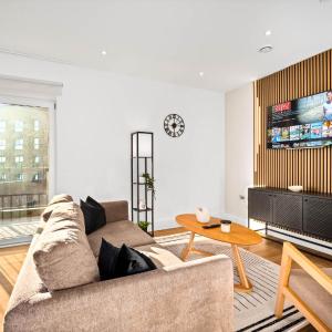 Luxury Apartment - 2 Bedroom - Balcony - City Centre - Wi-Fi - Netflix - Parking - 711D