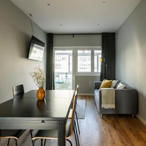 3BR Flat by Casa da Música, Central, Sleeps 6, E