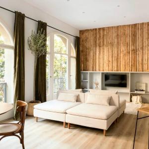 Ebro - 3 bedrooms in Gràcia