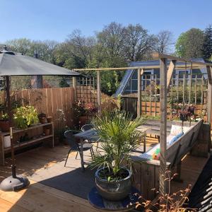 Ruim appartement met terras rustig gelegen, centrum Bergen