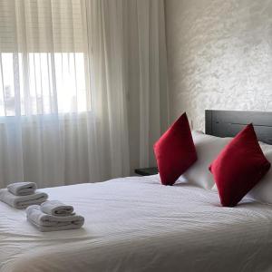 Appartement Spacieux & Moderne, 2 min Gare, 10 min Plage, Parking Gratuit