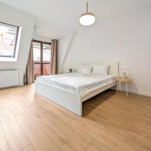 Rynek Wrocław Cozy Spot Apartment by BookingHost