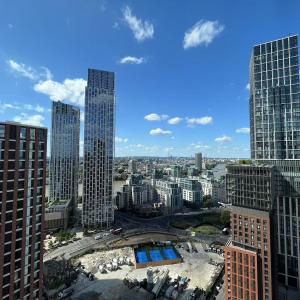 Stunning Skyline Views-15mins to Oxford Circus