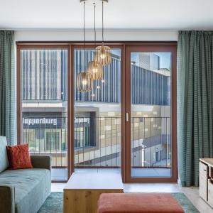 ZWIRN Design Stay near Nivy Station & Downtown