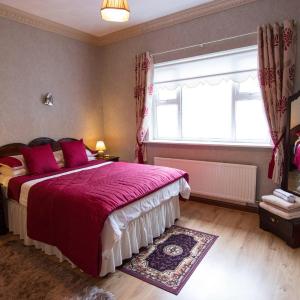 Room 2 - Double ensuite room