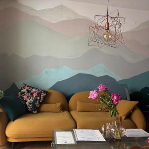 Lovely 1-bedroom rental in the bohemian center