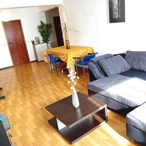 Urban Nest Prime 3BR with Spacious Hall & Kitchen apartment