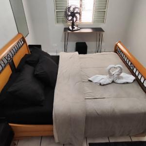Quarto Individual CAMA QUEEN muito perto do Aeroporto GRU