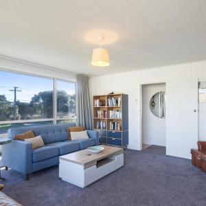 The Beach Base - Paraparaumu Holiday Home