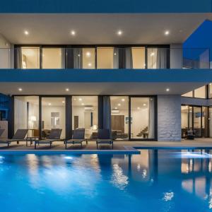 Attractive Rogoznica Villa 5 Bedrooms Villa Precious Amazing Sea Views & Private Infinity Pool