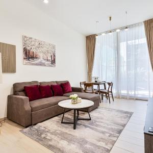 Bookable - Binghatti Crescent, XL 1 Bedroom, Private Terrace