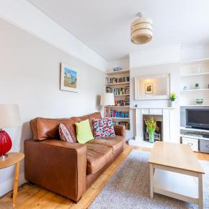 West London Gem Chic 1BD Patio Flat Retreat