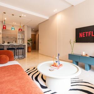 Casablanca, 5 min to CMN Airport - 1BR - Pool - Netflix
