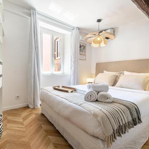 Two suites with AC in the heart of Old Nice, each with its own entrance