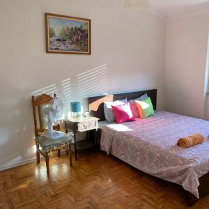 Quarto perto de Expor 1 Moscavide