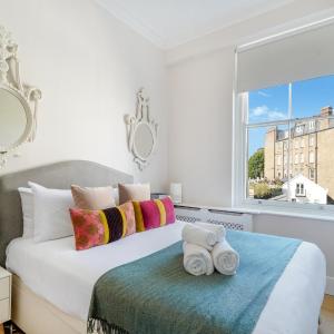 Comfortable Apartments in Kensington by Short Stories London