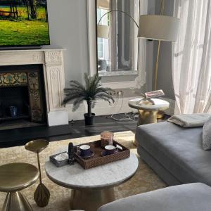 Flat by Hyde Park