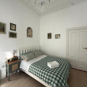 5 minutes to the city, 20 minutes to the airport, a single-story villa unit 3