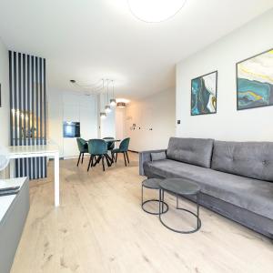 Traugutta Urban Nest Apartment by BookingHost