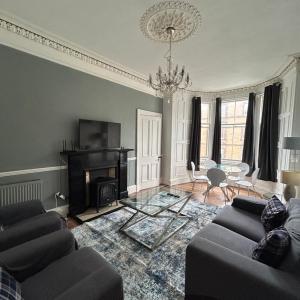 Central Dalkeith Road Apartment