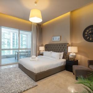 StayShort - Gorgeous 4-Bedroom Apartment Perfect for Families in Dubai Marina