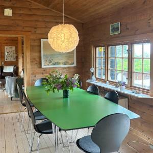 Large Log House With Sea Views In Klint Hills