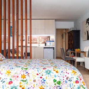 Cozy Suite next to Plaza del Ayuntamiento