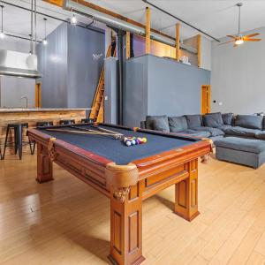 Best Location for Conventions Sports & Nightlife