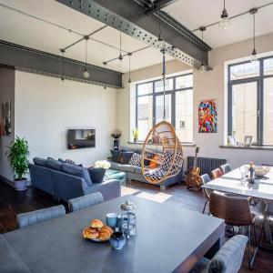 New York Style Loft Apartment