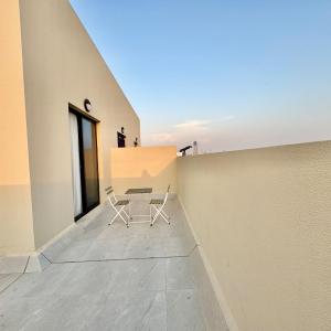 Spacious unit with a terrace