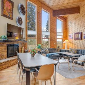 Aoki Michi Retreat Cabin in Brian Head