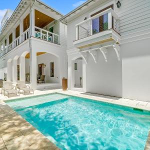 Pinecrest Retreat