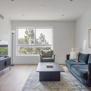 Blueground Sawtelle rooftop nr Culver City Park LAX-1373