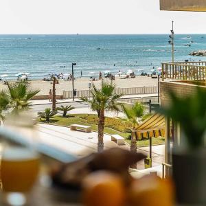 Exclusive Deluxe Apartment - Fuengirola Beachfront