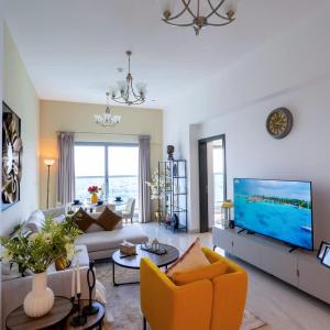Downtown 2BHK Family Retreat