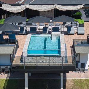 The Poolhouse Boutique Lodge
