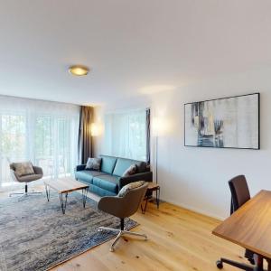 Amazing, central, sunny 1BR flat - Sun 12