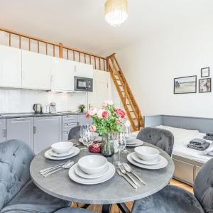 Apartment Nekazanka by Interhome