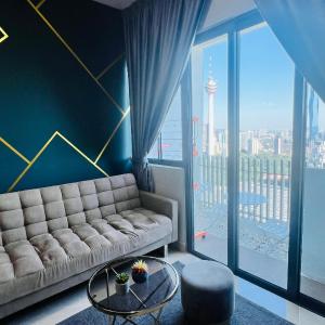 Colony suites klcc by city town