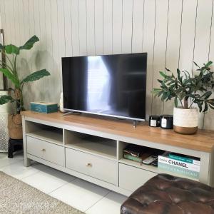Iris 32 3BR Corner Lot Wi-fi Mutiara Rini Skudai JB Malay Only