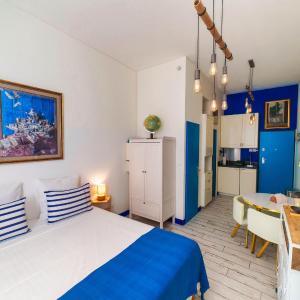 Studio Travel 22M2, 120m Vieux-Port ,Clim , Wifi ,Accès autonome avec code
