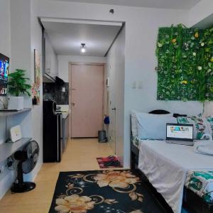 Cozy City View Condo in Quezon City - Your Home Away from Home