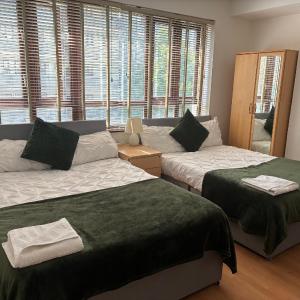 Comfortable bedrooms in central London