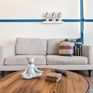 Arts District Condo, Walk to Little Tokyo Plaza