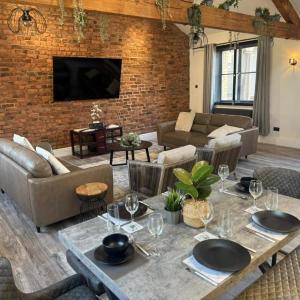 Luxury Double Liverpool City Centre Penthouses 8 guests over 2 apartments