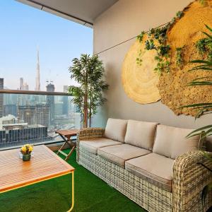 Dubai Dream Retreat- Burj Views