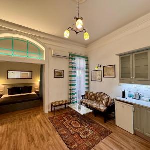 Luxury at Old City Wall - in the Heart of Budapest